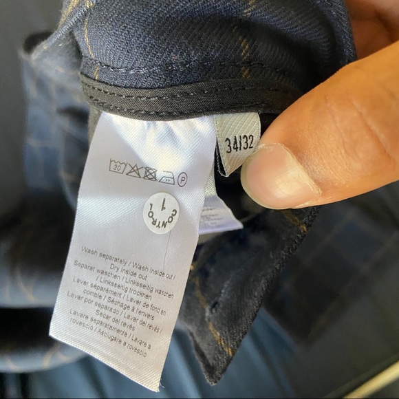 Solid Slim Pants - Picture 3 of 4